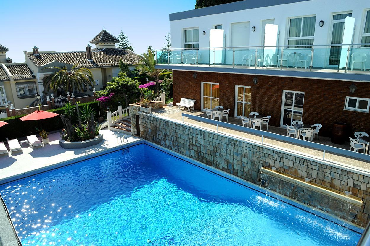 Hotel Complejo Los Rosales Torremolinos Luaran gambar